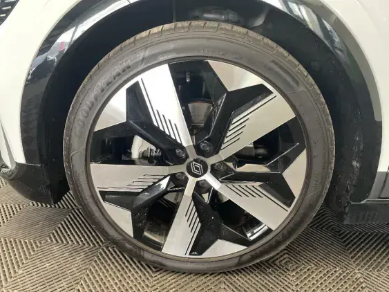 RENAULT MEGANE V - voiture d'occasion - Photo 21