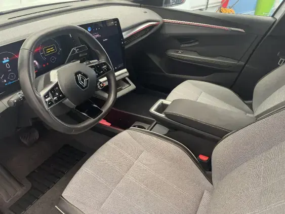 RENAULT MEGANE V - voiture d'occasion - Photo 17