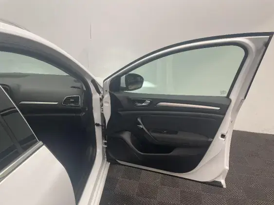 RENAULT MEGANE ESTATE IV - voiture d'occasion - Photo 20