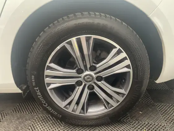 RENAULT MEGANE ESTATE IV - voiture d'occasion - Photo 23