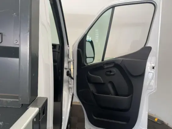 RENAULT MASTER III - voiture d'occasion - Photo 18