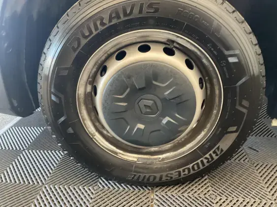 RENAULT MASTER III - voiture d'occasion - Photo 20