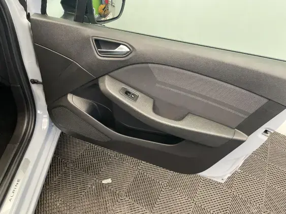 RENAULT CLIO V - voiture d'occasion - Photo 20