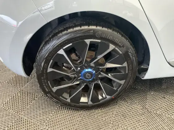 RENAULT CLIO V - voiture d'occasion - Photo 25