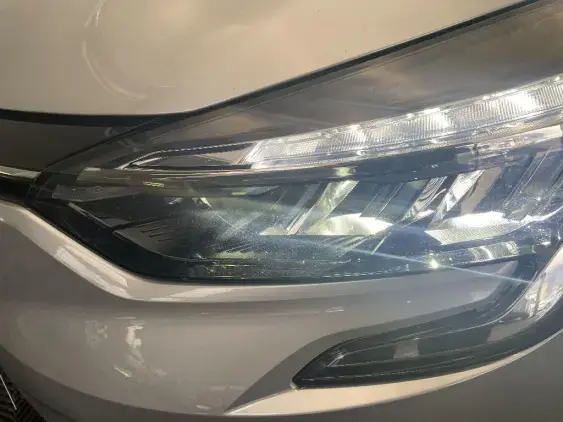 RENAULT CLIO V - voiture d'occasion - Photo 21