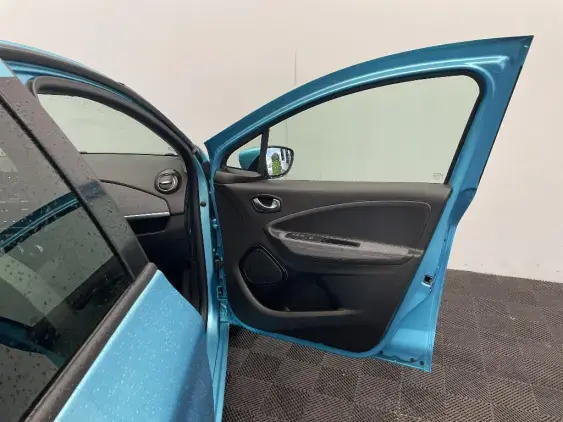 RENAULT ZOE - voiture d'occasion - Photo 19