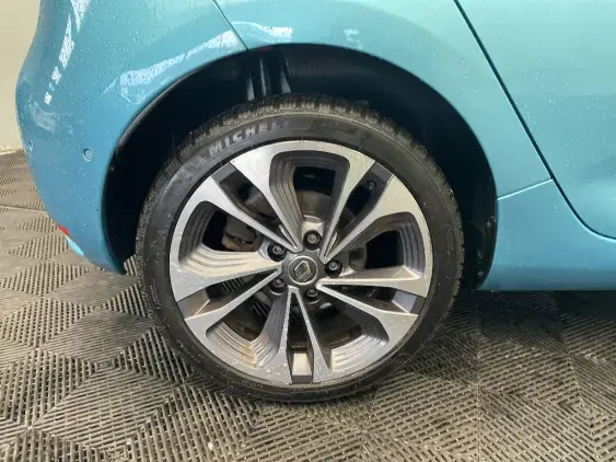 RENAULT ZOE - voiture d'occasion - Photo 24