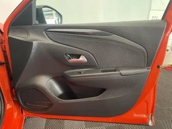 OPEL CORSA F - voiture d'occasion - Photo 19