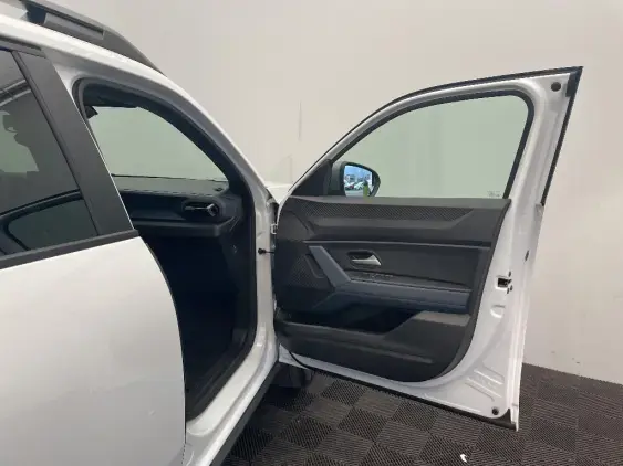 DACIA DUSTER III - voiture d'occasion - Photo 18