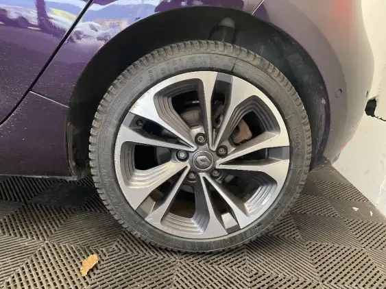 RENAULT ZOE - voiture d'occasion - Photo 24