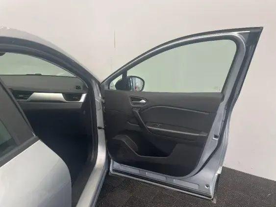 RENAULT CAPTUR II - voiture d'occasion - Photo 20