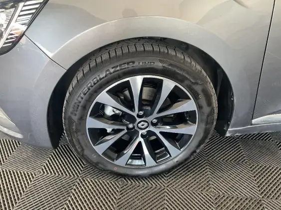 RENAULT CLIO V - voiture d'occasion - Photo 22