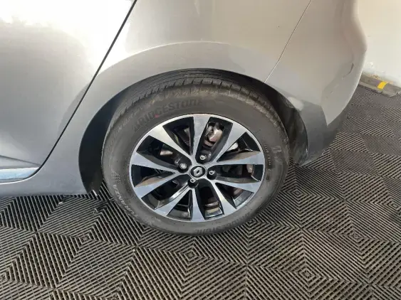 RENAULT CLIO V - voiture d'occasion - Photo 23