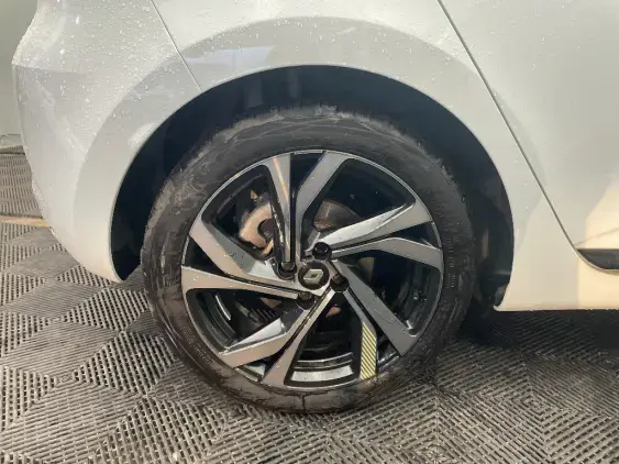 RENAULT CLIO V - voiture d'occasion - Photo 25