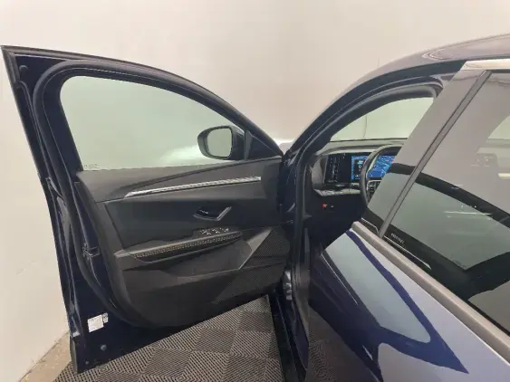 RENAULT MEGANE V - voiture d'occasion - Photo 19