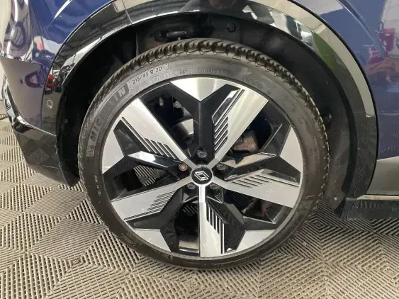 RENAULT MEGANE V - voiture d'occasion - Photo 24