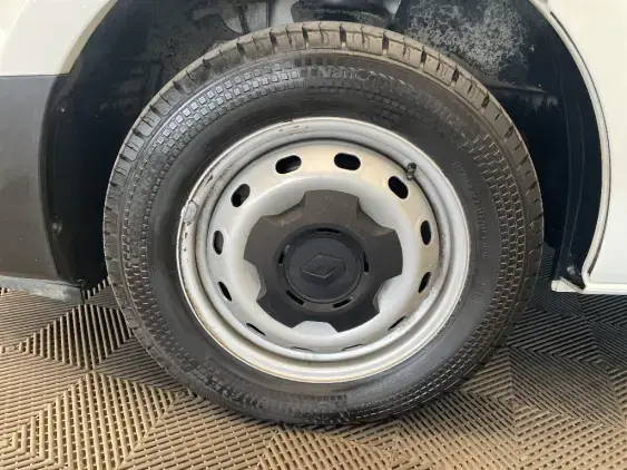 RENAULT TRAFIC III - voiture d'occasion - Photo 21