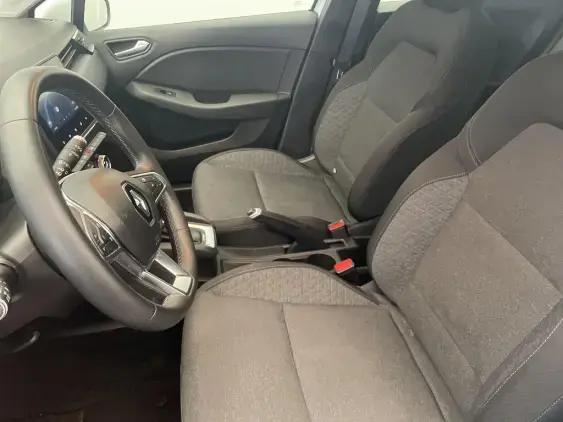 RENAULT CLIO V - voiture d'occasion - Photo 18