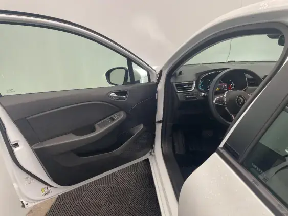 RENAULT CLIO V - voiture d'occasion - Photo 19