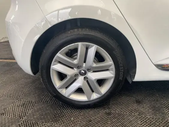 RENAULT CLIO V - voiture d'occasion - Photo 24