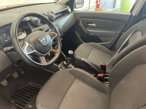 DACIA DUSTER II - voiture d'occasion - Photo 18
