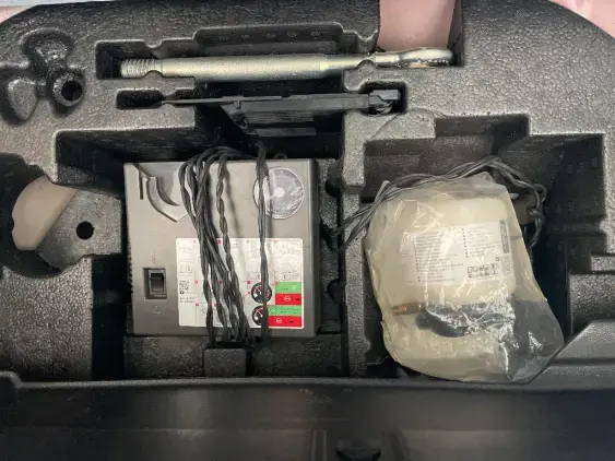 PEUGEOT 208 ELECTRIQUE II - voiture d'occasion - Photo 14