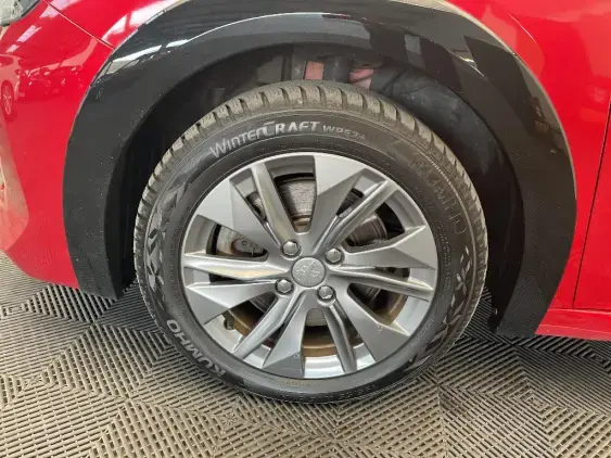 PEUGEOT 208 ELECTRIQUE II - voiture d'occasion - Photo 19