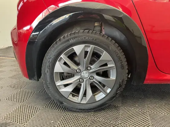 PEUGEOT 208 ELECTRIQUE II - voiture d'occasion - Photo 21