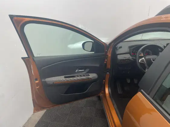 DACIA SANDERO III - voiture d'occasion - Photo 18