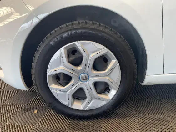 RENAULT ZOE - voiture d'occasion - Photo 21