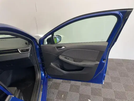 RENAULT CLIO V - voiture d'occasion - Photo 20