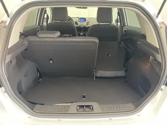 FORD FIESTA VI - voiture d'occasion - Photo 16