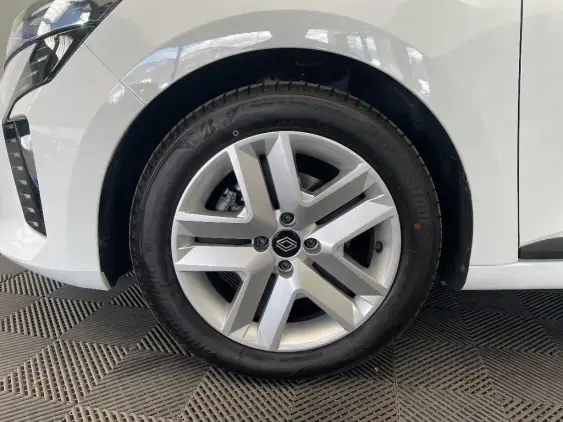 RENAULT CLIO V - voiture d'occasion - Photo 23