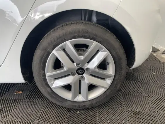 RENAULT CLIO V - voiture d'occasion - Photo 23