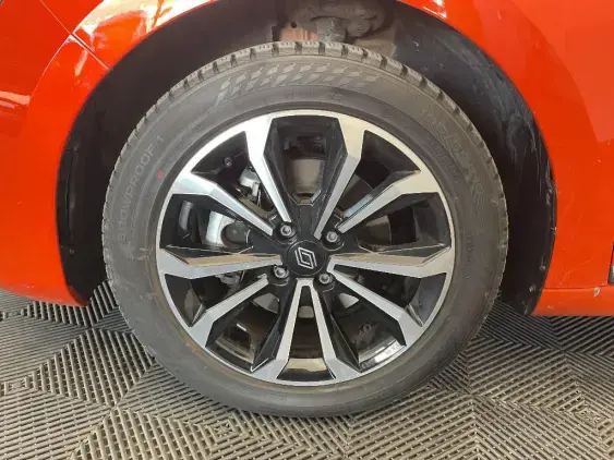 RENAULT CLIO V - voiture d'occasion - Photo 22