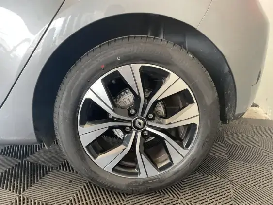 RENAULT CLIO V - voiture d'occasion - Photo 24