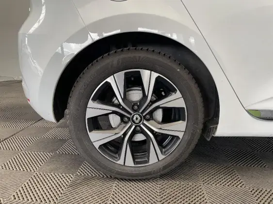 RENAULT CLIO V - voiture d'occasion - Photo 25