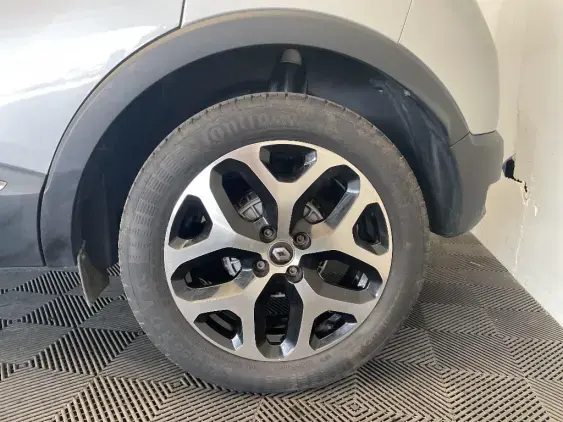 RENAULT CAPTUR - voiture d'occasion - Photo 23