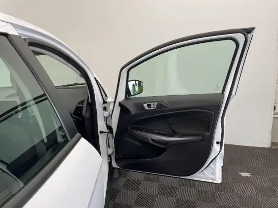 FORD ECOSPORT - voiture d'occasion - Photo 19