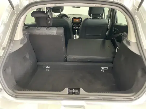 RENAULT CLIO IV - voiture d'occasion - Photo 16