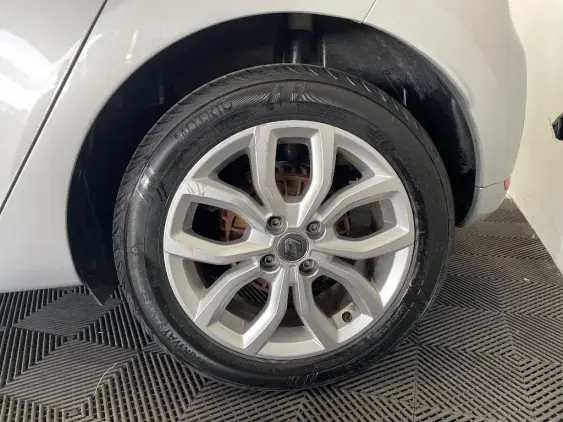 RENAULT CLIO IV - voiture d'occasion - Photo 23