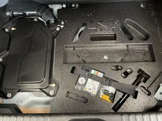 RENAULT CLIO V - voiture d'occasion - Photo 17