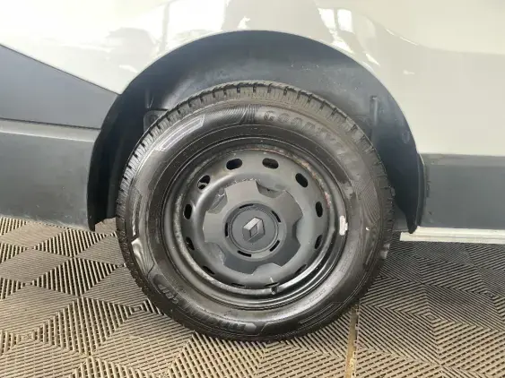 RENAULT TRAFIC FG III - voiture d'occasion - Photo 22