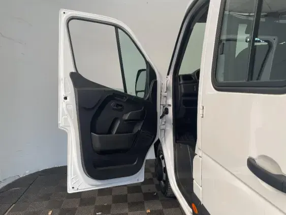 RENAULT MASTER III - voiture d'occasion - Photo 14