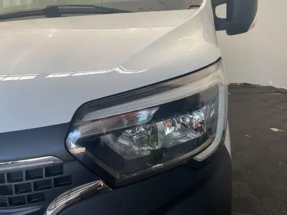 RENAULT MASTER III - voiture d'occasion - Photo 17