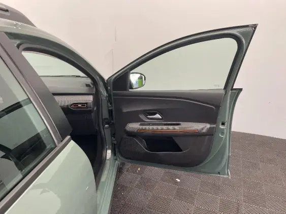 DACIA SANDERO III - voiture d'occasion - Photo 19