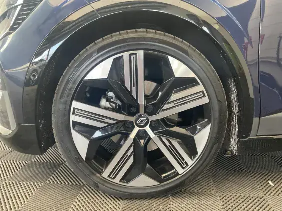 RENAULT MEGANE V - voiture d'occasion - Photo 21