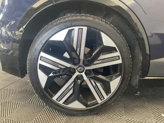 RENAULT MEGANE V - voiture d'occasion - Photo 23