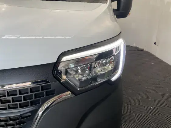 RENAULT MASTER III - voiture d'occasion - Photo 18