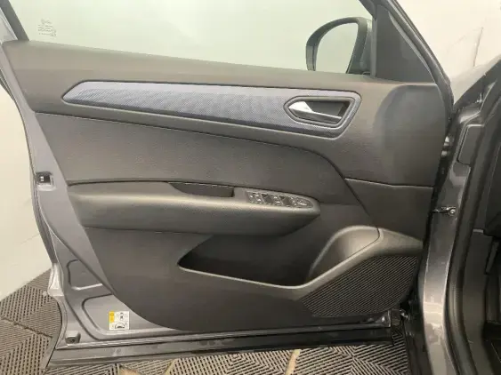 RENAULT ARKANA - voiture d'occasion - Photo 19